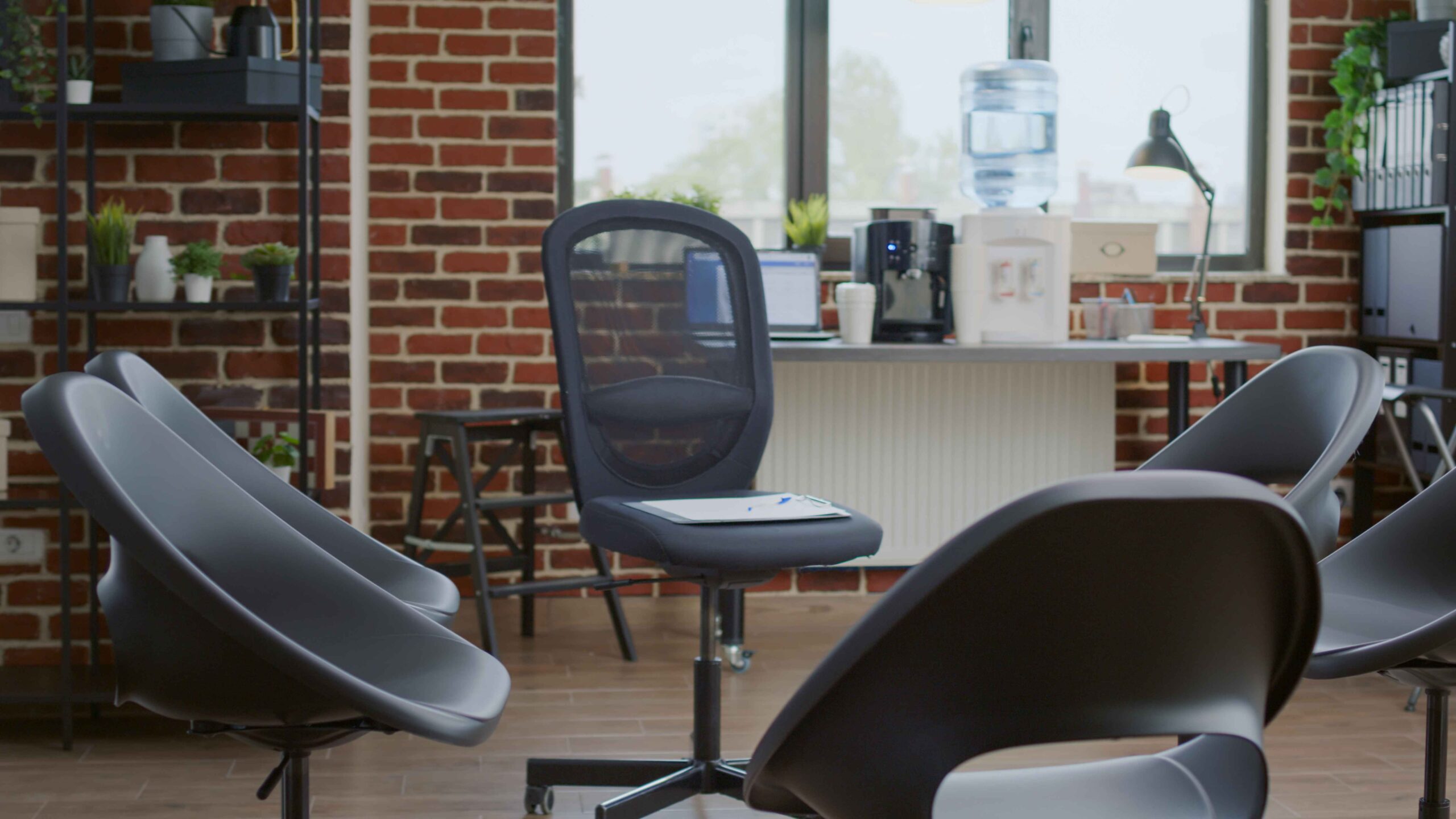 How to Choose the Right Office Chair for Maximum Comfort