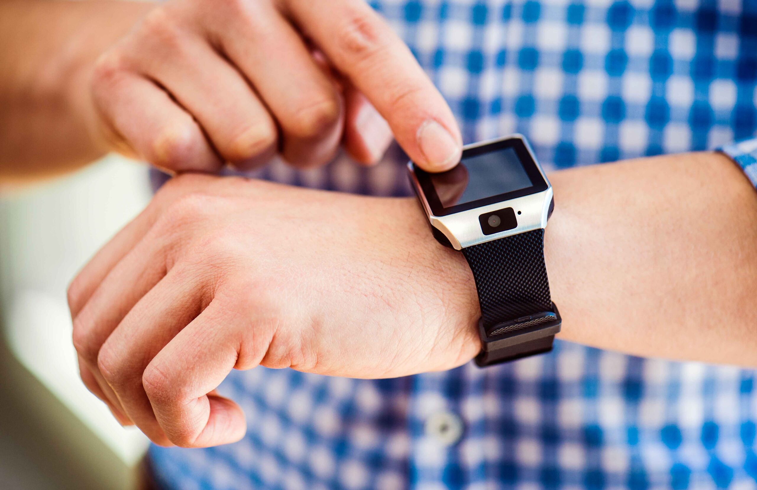 Troubleshooting a Slow or Freezing Smartwatch